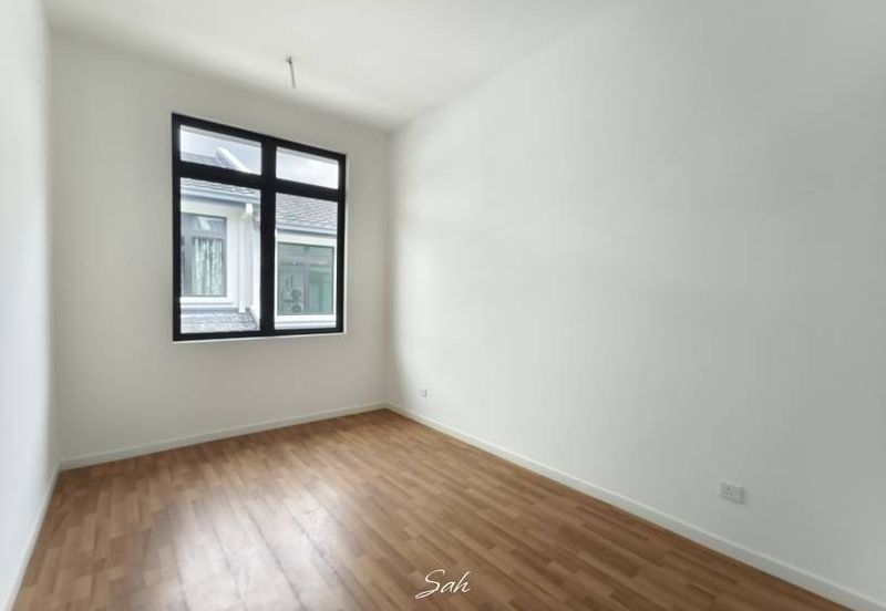 Mellowood @ Eco Majestic