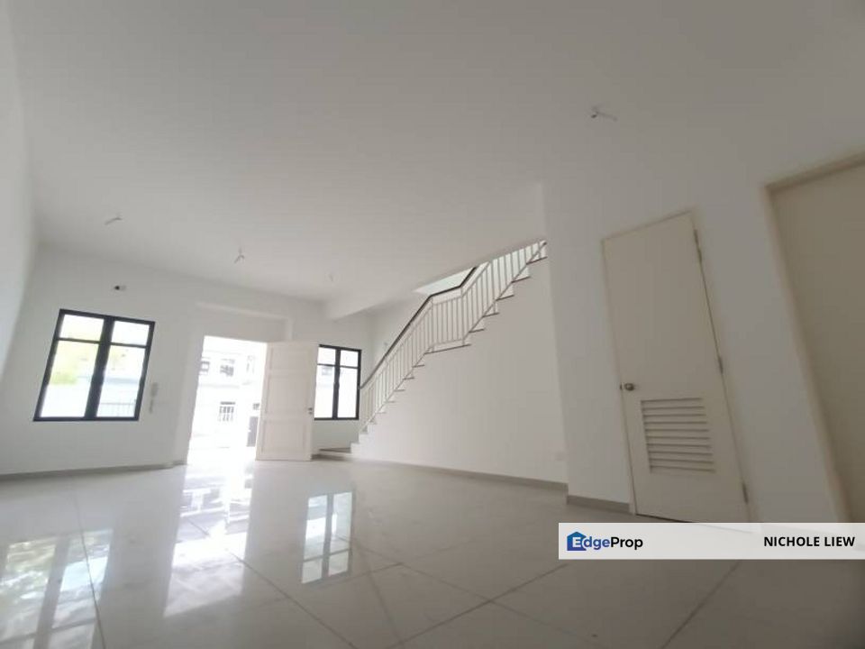 (20x70 FULL LOAN) 2 STOREY @ CRADLETON, ECO MAJESTIC, Selangor, Semenyih