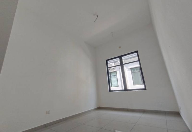 Mellowood @ Eco Majestic