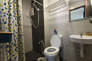 Ascotte Boulevard Condominium