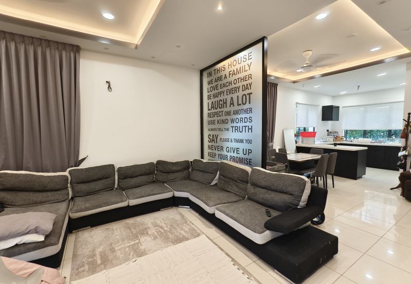 Country Garden Diamond City