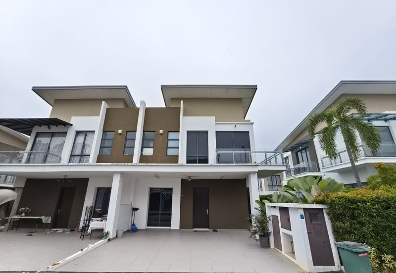 Country Garden Diamond City