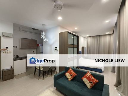 (FULL LOAN + RENOVATED + FURNISHED) SOHO TRIO PERMAI, Selangor, Seri Kembangan