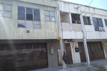 Pulau Indah Industrial Area