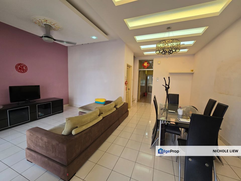 (FULLY RENOVATED) 2 STOREY @ PRIMA SAUJANA, KAJANG, Selangor, Kajang