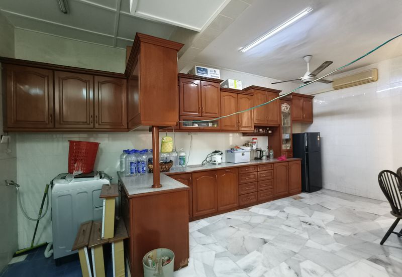 SL7, Bandar Sungai Long