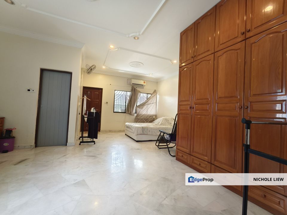 (RENOVATED END LOT) 2 STOREY @ BANDAR SUNGAI LONG, Selangor, Bandar Sungai Long