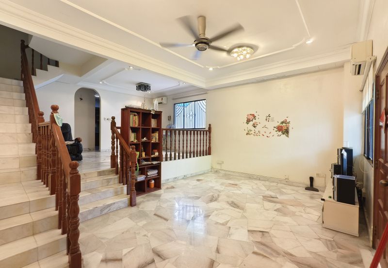 SL7, Bandar Sungai Long