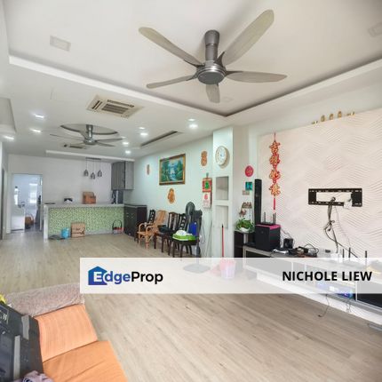 (FULL LOAN + RENOVATED) 2.5 STOREY @ NADAYU 92, Selangor, Semenyih