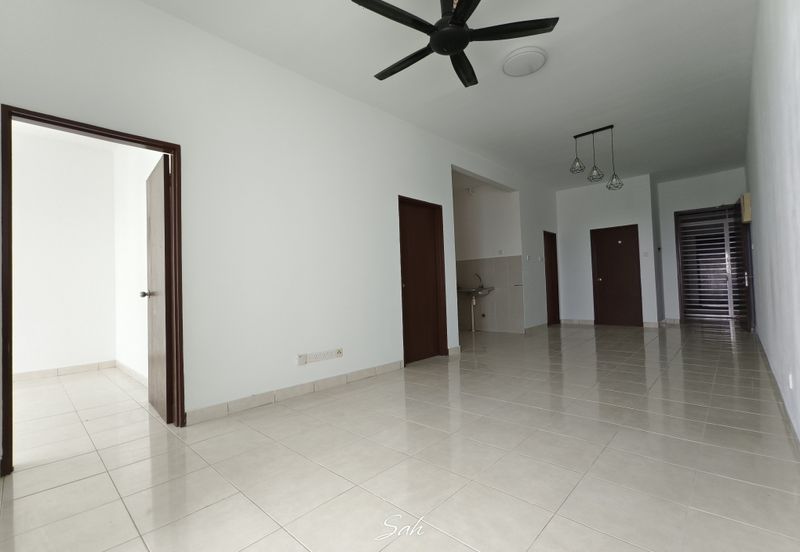 Ascotte Boulevard Condominium