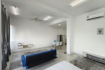 Kiara Plaza Service Apartment @ Semenyih