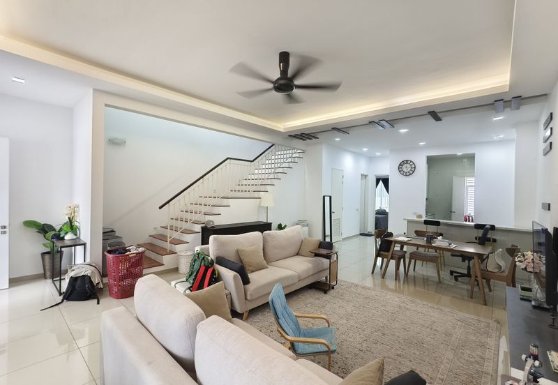 Cradleton @ Eco Majestic