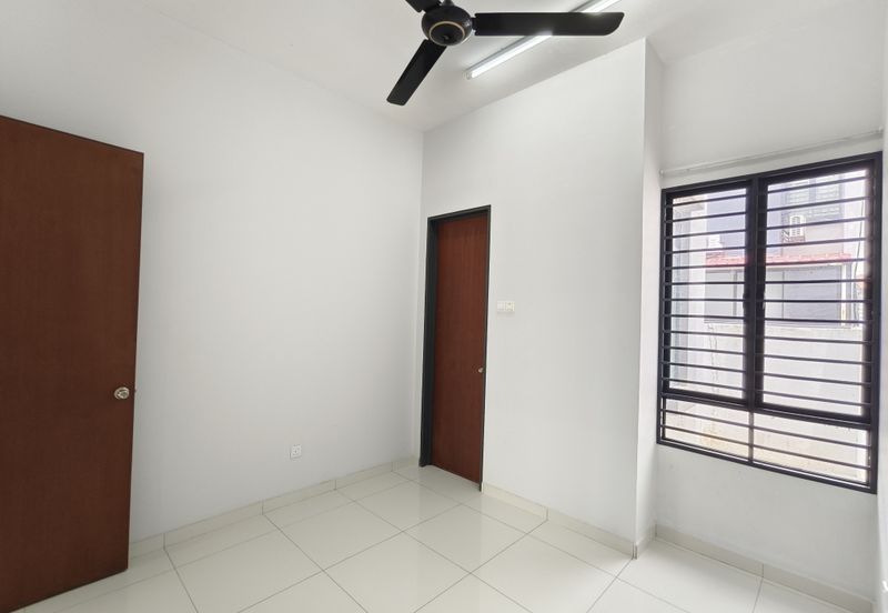 Kajang East - Precinct 1 (Fasa 3b)