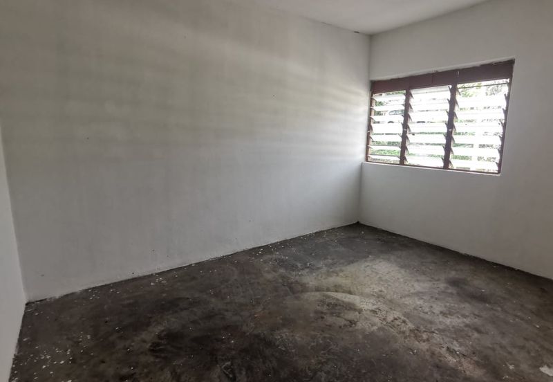 Taman Sungai Besi Indah