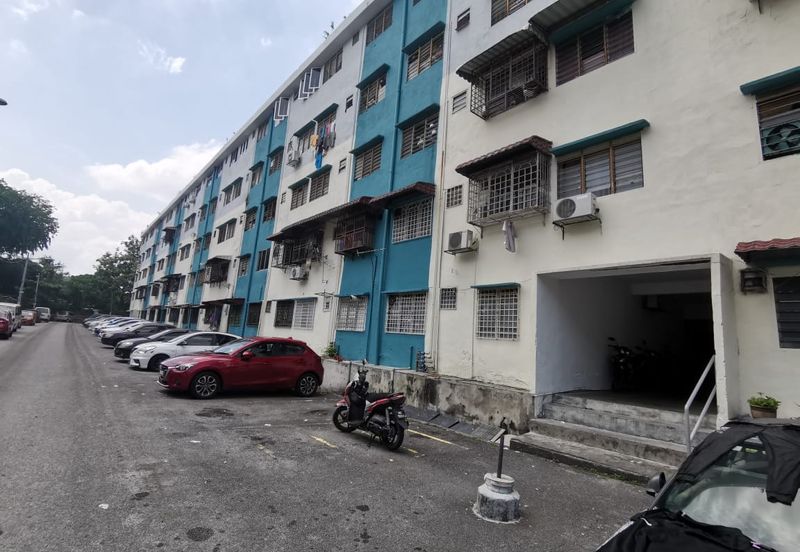 Taman Sungai Besi Indah