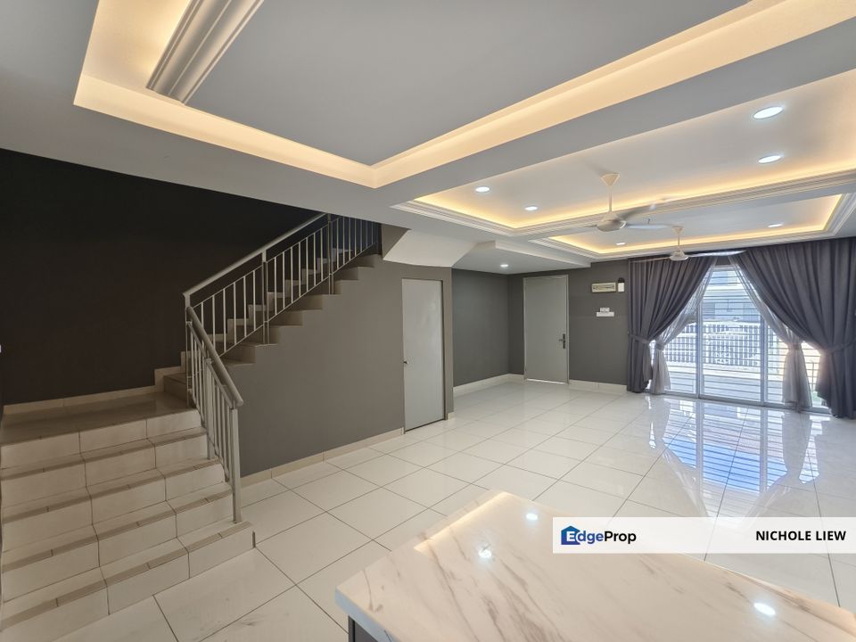 (FULLY RENOVATED + GOOD CONDITION) 2 STOREY @ BANDAR TASIK KESUMA, SEMENYIH, Selangor, Semenyih