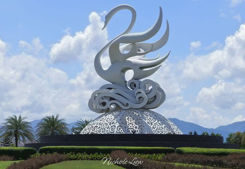 Cradleton @ Eco Majestic