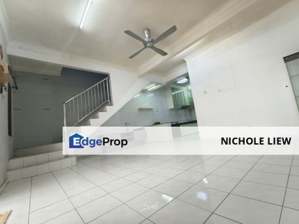 FULLY RENOVATED 2 STOREY @ TAMAN SERI MAWAR, SEMENYIH SENTRAL SEMENYIH TOWN, Selangor, Semenyih