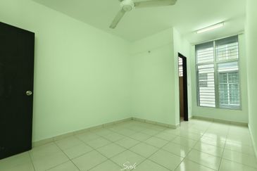 Bangi Avenue 3, Seksyen 7