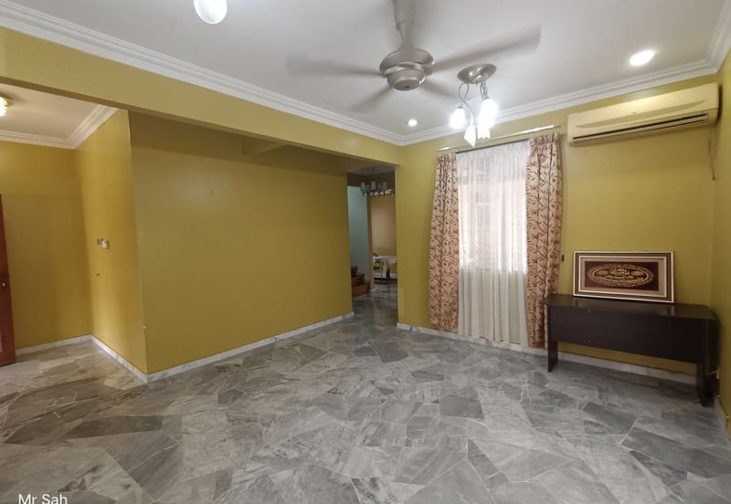 Taman Tasik Semenyih (Lake Residence)