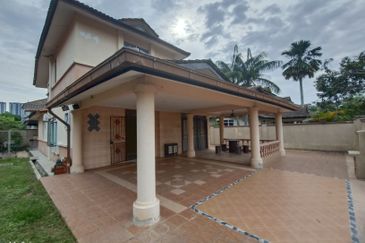 Taman Tasik Semenyih (Lake Residence)