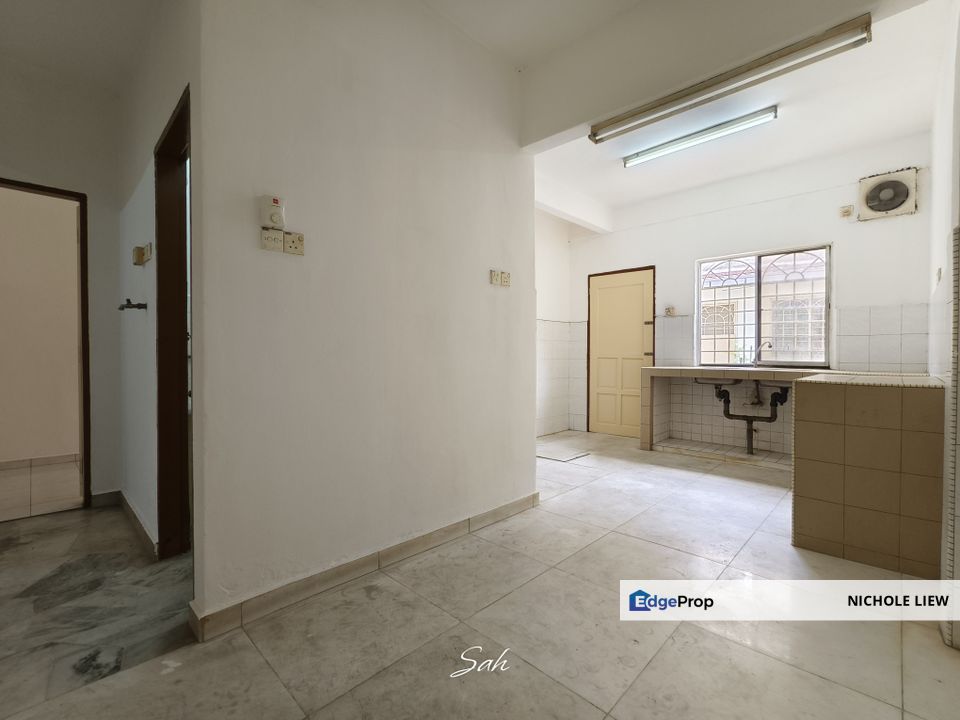 (FULL LOAN + UP & DOWN FULLY EXTENDED) 2 STOREY @ TAMAN KAJANG MEWAH, SUNGAI CHUA, Selangor, Kajang