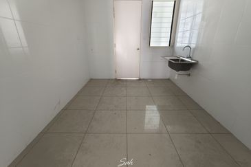 Cradleton @ Eco Majestic