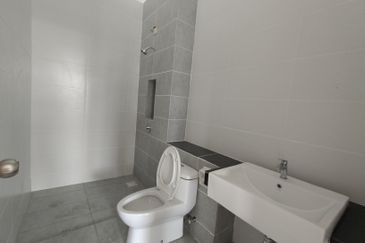 Cradleton @ Eco Majestic