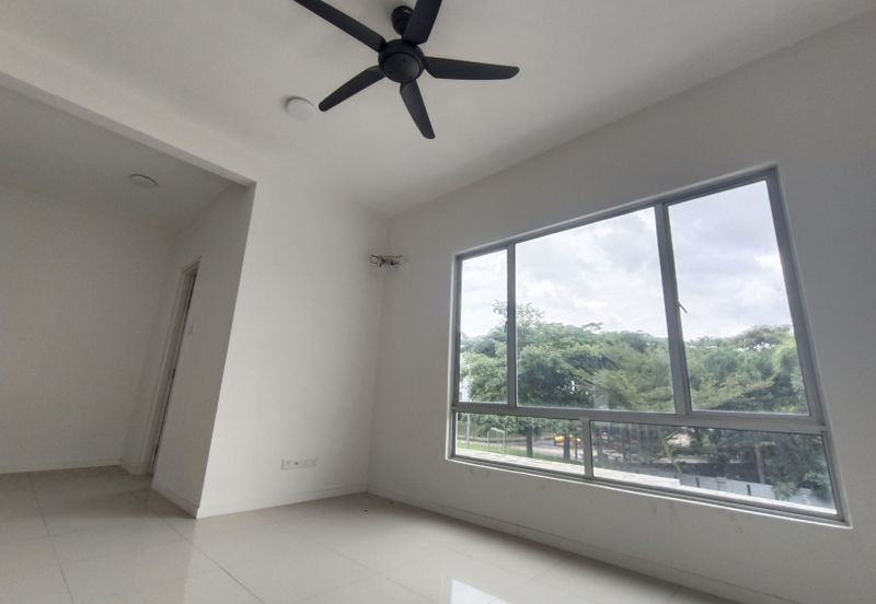 Parkfield Residences, Tropicana Heights