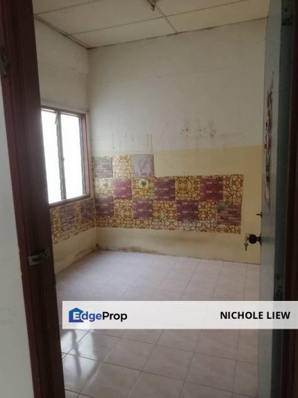 (1ST FLOOR SHOP APARTMENT) PUSAT HENTIAN KAJANG, Selangor, Kajang