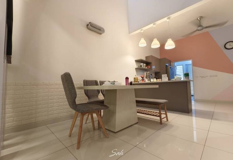 Parkfield Residences, Tropicana Heights