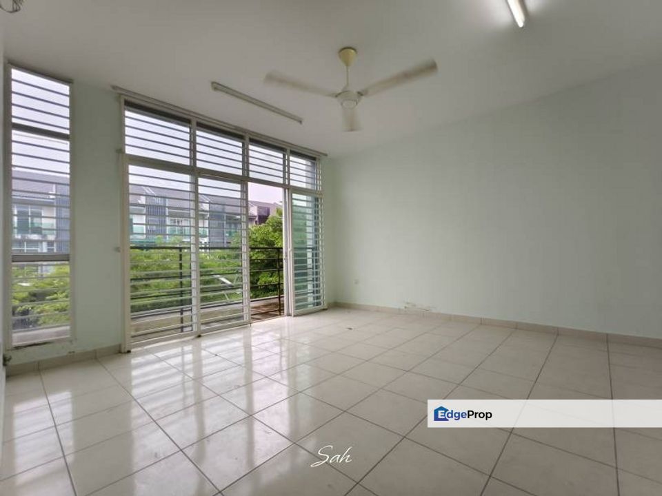 (FULL LOAN) 3 STOREY TERRACE @ BANGI AVENUE 3, Selangor, Bangi