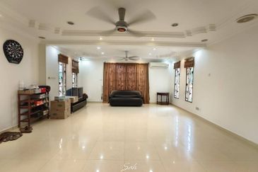 Bandar Tun Hussein Onn