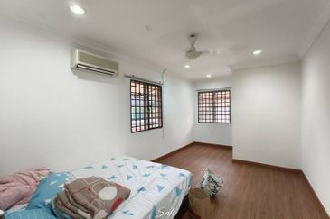 Bandar Tun Hussein Onn