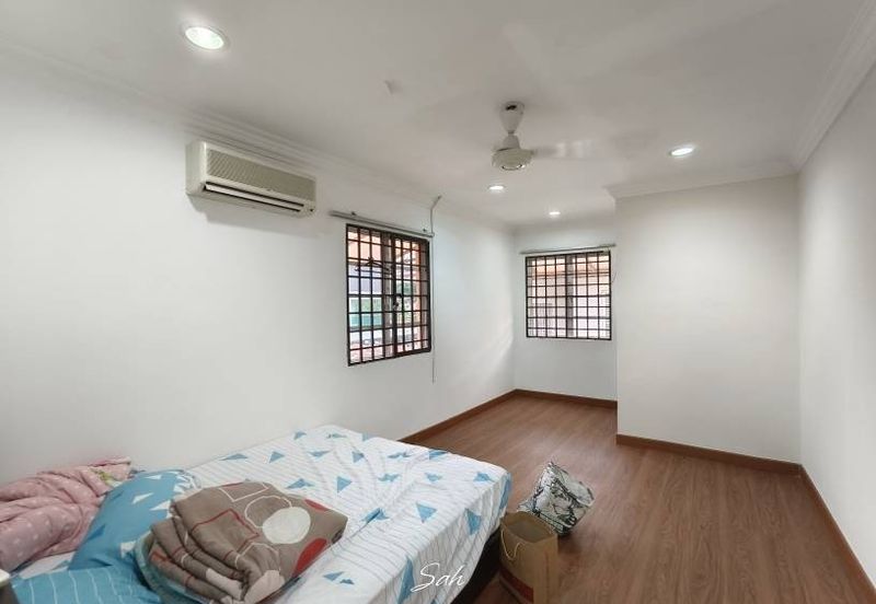 Bandar Tun Hussein Onn