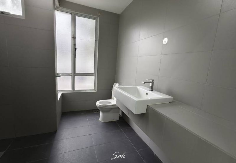 Fairfield Residences, Tropicana Heights