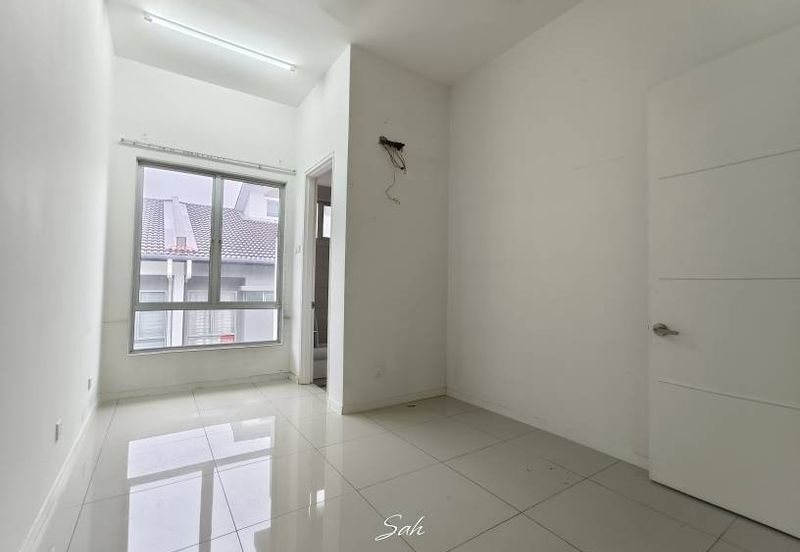 Fairfield Residences, Tropicana Heights