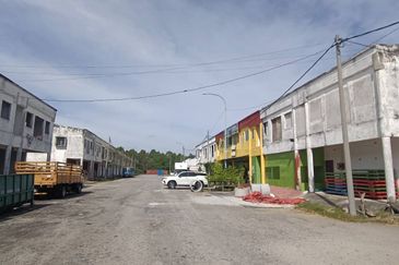 Pulau Indah Industrial Area