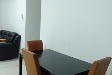 Kiara Plaza Service Apartment @ Semenyih