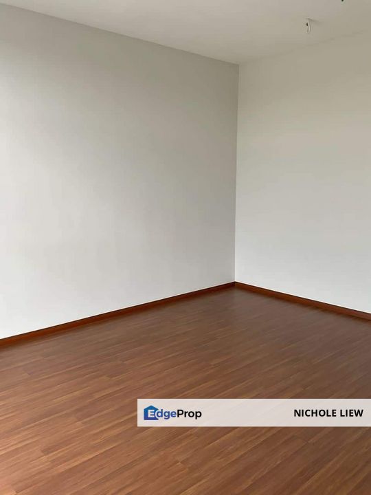 (20x75) 2 STOREY HOUSE @ TAMAN KAJANG EAST, Selangor, Semenyih