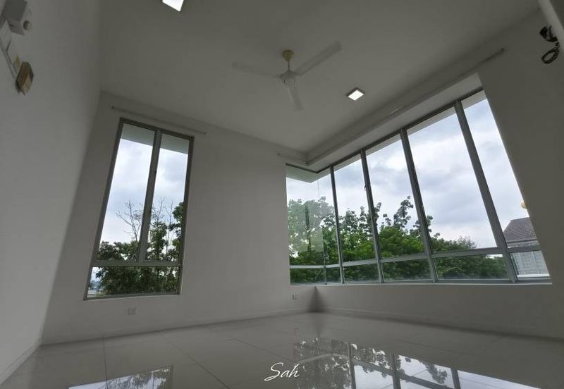 Fairfield Residences, Tropicana Heights