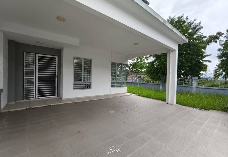 Fairfield Residences, Tropicana Heights