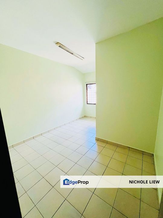 (RENOVATED) 2 STOREY @ TAMAN PINGGIRAN SAUJANA, Selangor, Kajang