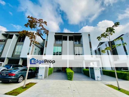 (FULL LOAN RENOVATED) LUXURY TOWNHOUSE @ TROPICANA HEIGHTS, Selangor, Kajang