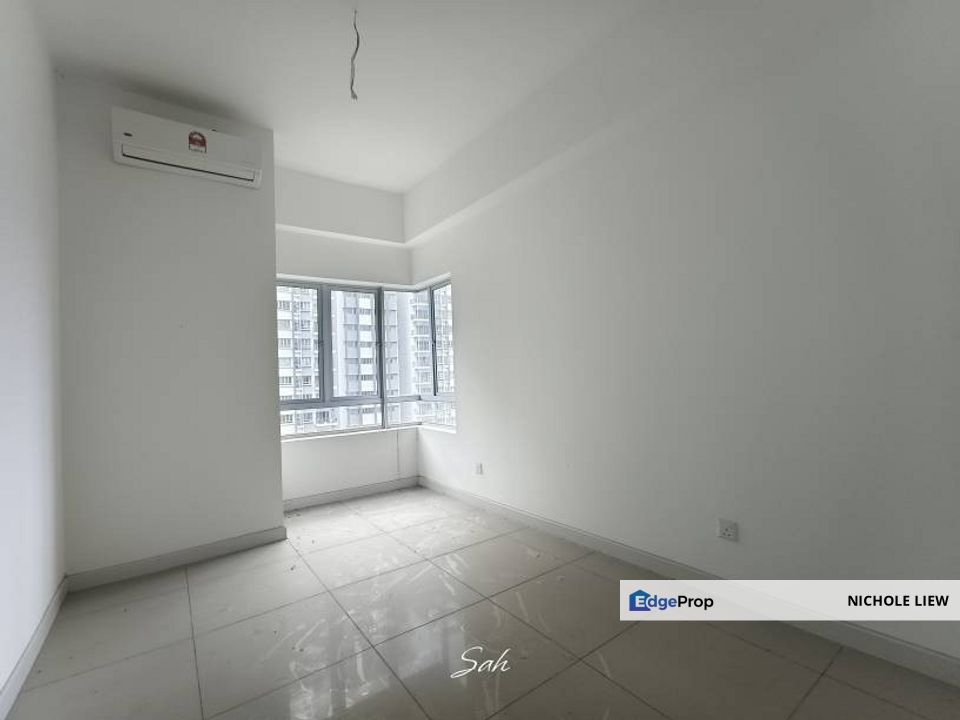 (BRAND NEW + FULL LOAN) SAVANNA EXECUTIVE SUITE @ SOUTHVILLE CITY, Selangor, Bangi