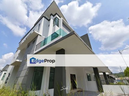 (BRAND NEW) 3 STOREY SEMI-D @ SAUJANA HEIGHTS, Selangor, Kajang