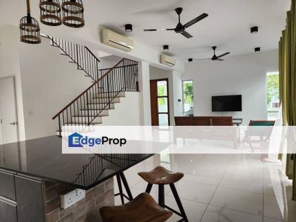 (RENOVATED + FACING GARDEN) 3 STOREY SEMI-D @ TROPICANA HEIGHTS, Selangor, Kajang