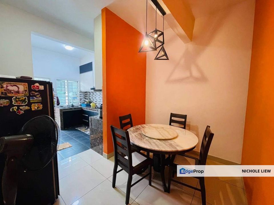 (20x75 RENOVATED) 2 STOREY @ TAMAN MUTIARA RINCHING, Selangor, Semenyih