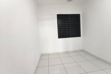 Kiara Plaza Service Apartment @ Semenyih