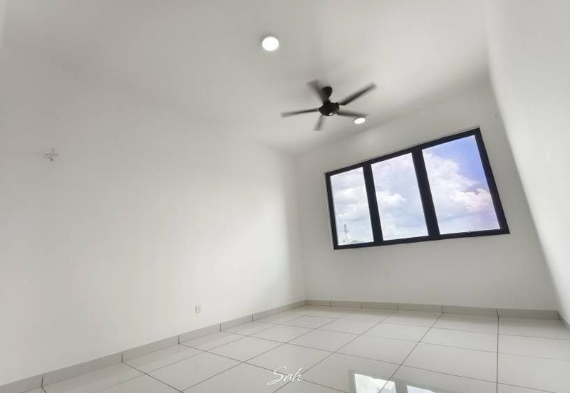 Kiara Plaza Service Apartment @ Semenyih